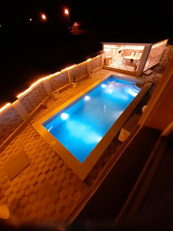 Raffles Villa With Pool Gabala Exterior photo