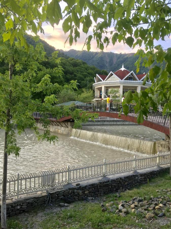 Raffles Villa With Pool Gabala Exterior photo